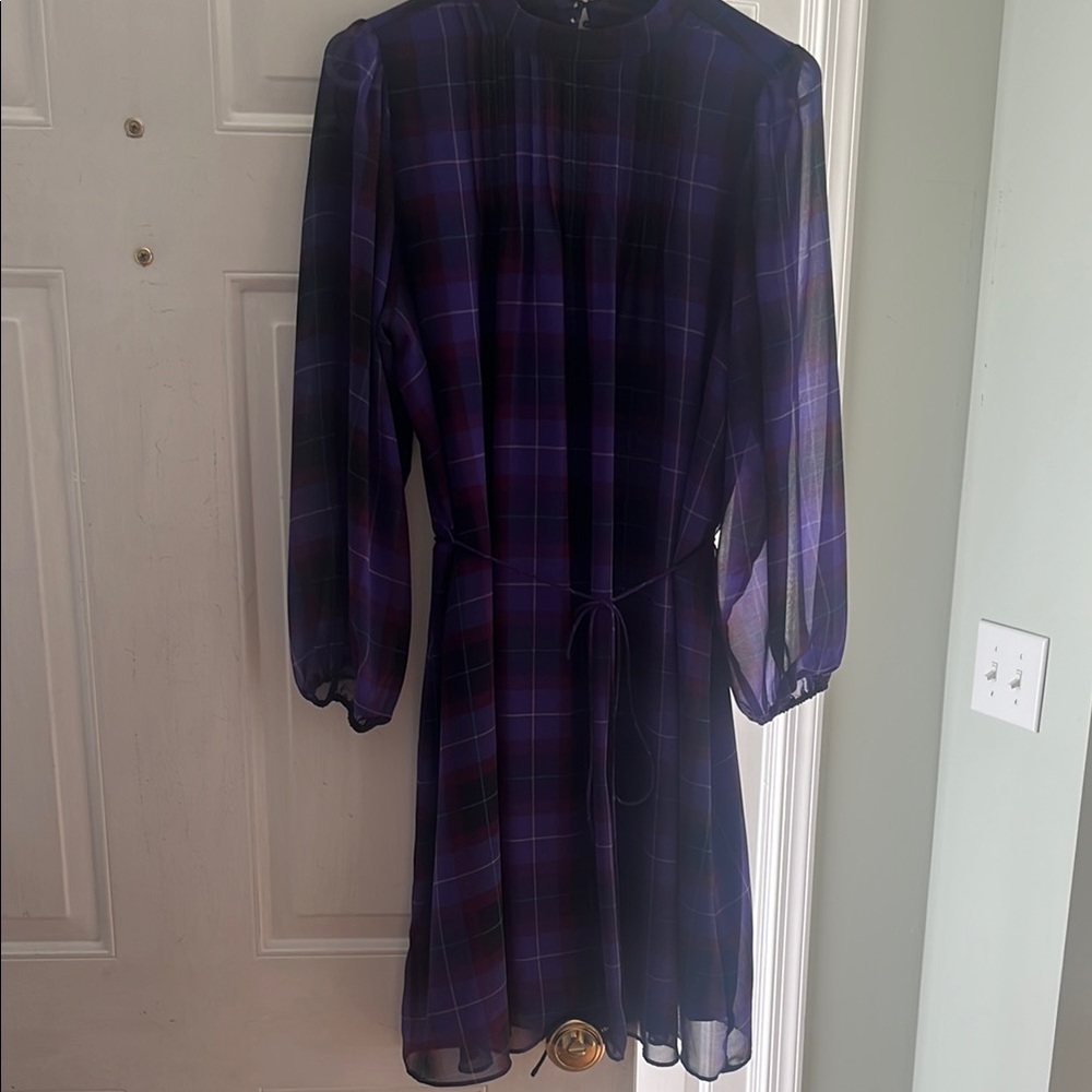 EUC Ann Taylor Purple Sheath Dress with Bishop Sleeves